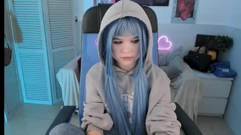 Snapshot of elainebeness chatting on September 26, 2025, 8:46 pm Your sweet girl online show from September 26, 2025, 8:46 pm