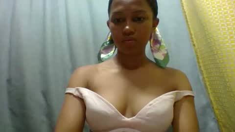 elaliealdy online show from March 18, 2026, 7:00 am