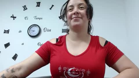 Snapshot of elamurray02 chatting on February 10, 2026, 4:55 pm elammurray online show from February 10, 2026, 4:55 pm