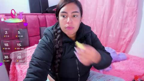 Snapshot of elana_keplerr chatting on December 17, 2025, 7:47 am Elana kepler online show from December 17, 2025, 7:47 am