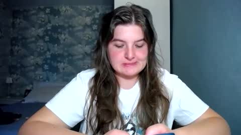 Snapshot of elanis_blair chatting on May 3, 2026, 5:30 pm Elanis online show from May 3, 2026, 5:30 pm