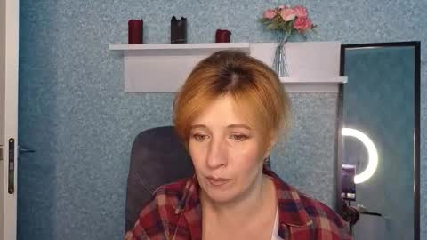 Snapshot of elannaria chatting on September 28, 2025, 2:22 pm Elanna online show from September 28, 2025, 2:22 pm