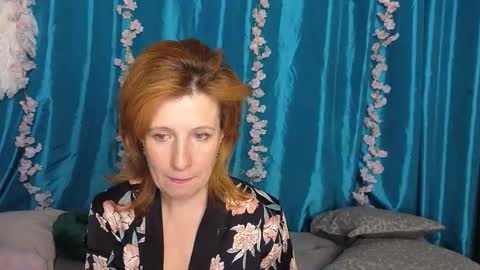 Snapshot of elannaria chatting on September 29, 2025, 4:12 pm Elanna online show from September 29, 2025, 4:12 pm