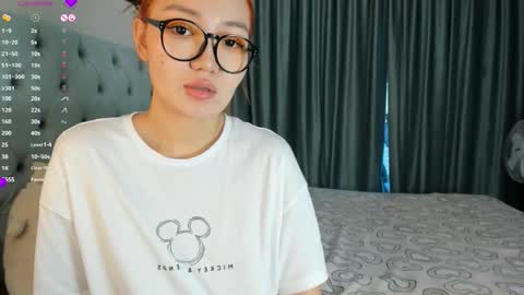 Snapshot of elarahaze chatting on September 22, 2025, 6:59 am Elara online show from September 22, 2025, 6:59 am