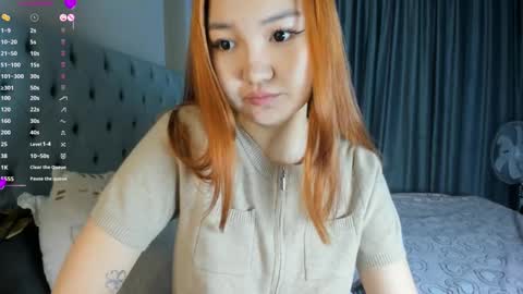 Snapshot of elarahaze chatting on September 26, 2025, 7:23 am Elara online show from September 26, 2025, 7:23 am