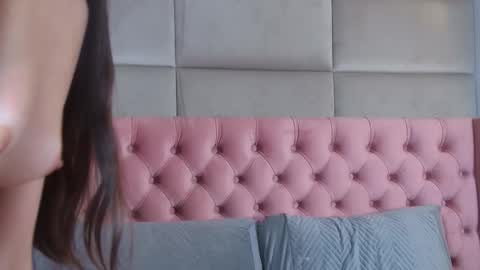 Elara online show from January 7, 2026, 3:14 pm