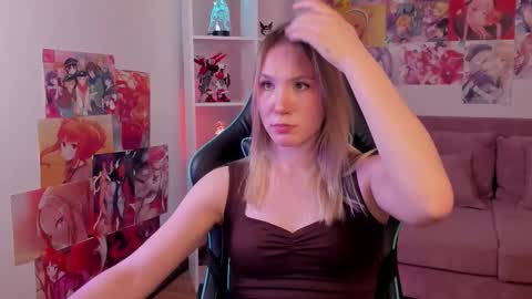 elaravoltage online show from March 23, 2026, 5:06 pm