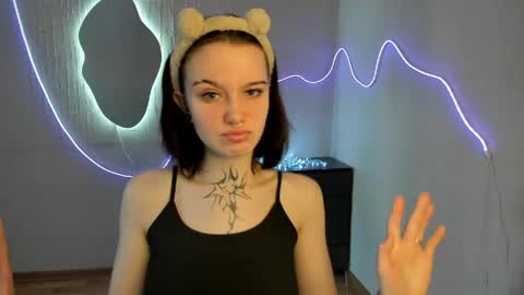 elastikiss online show from March 2, 2026, 4:03 am