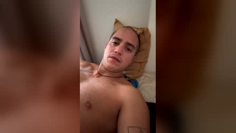 Snapshot of elcarlo1996 chatting on March 28, 2026, 12:27 pm elcarlo1996 online show from March 28, 2026, 12:27 pm