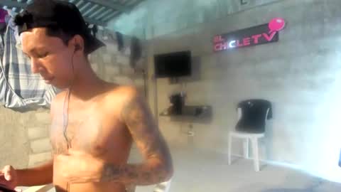 El CHICLE TV - SHOW online show from January 8, 2025, 8:50 pm