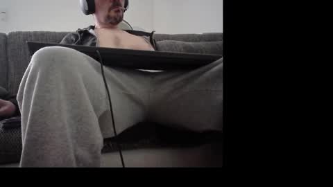 Snapshot of eldonan chatting on February 9, 2026, 1:48 pm Nando online show from February 9, 2026, 1:48 pm