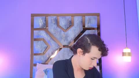 electra_gosselin online show from September 18, 2025, 11:56 am