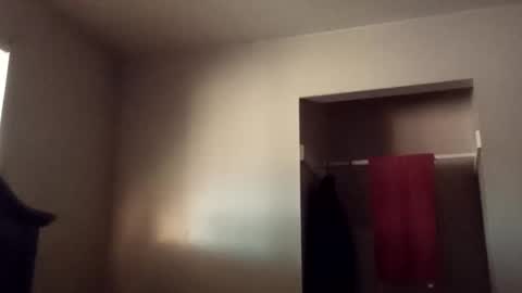 Snapshot of elegy_ chatting on February 18, 2026, 11:44 pm elegy_ online show from February 18, 2026, 11:44 pm