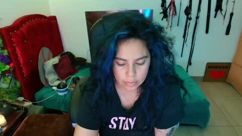 elektra online show from February 27, 2025, 4:43 pm