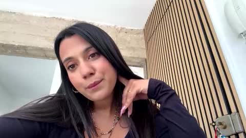 Enenabarra online show from April 15, 2026, 9:38 am