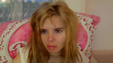 Snapshot of elenaflirt chatting on February 9, 2026, 4:11 pm Elena online show from February 9, 2026, 4:11 pm