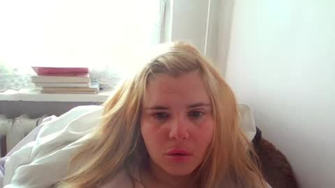 Elena online show from April 13, 2026, 9:48 am