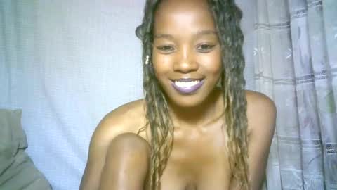 elenah013 online show from January 27, 2025, 6:19 am