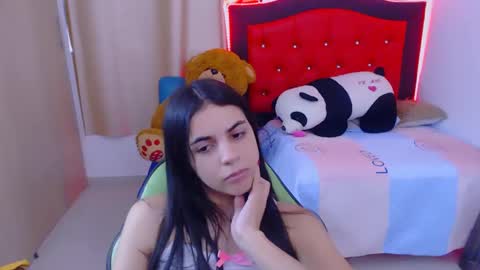 agnes online show from January 19, 2025, 8:19 pm