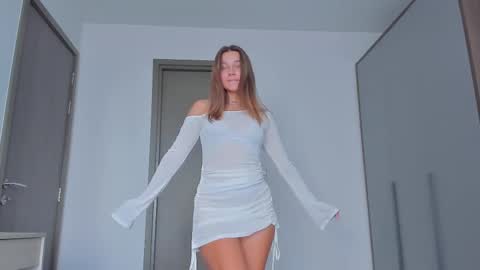 Eleonora online show from February 14, 2025, 5:19 am