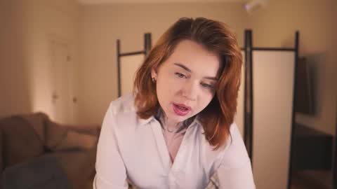 Eleonora online show from October 21, 2025, 1:23 pm