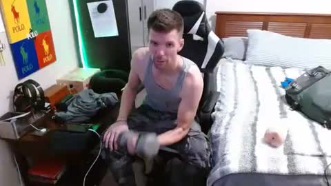 Snapshot of elevatetlb chatting on January 12, 2026, 8:08 am Walker online show from January 12, 2026, 8:08 am