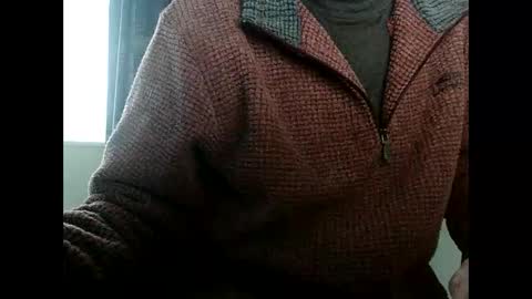 elfyonee online show from December 10, 2024, 2:28 pm