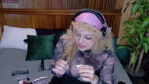 eli666uwu online show from October 8, 2025, 1:03 am