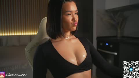 Snapshot of eli_asian chatting on April 28, 2026, 3:39 pm Eli online show from April 28, 2026, 3:39 pm