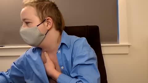 Elias online show from February 2, 2025, 9:45 pm