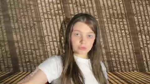 eli_kuper_777 online show from May 5, 2026, 8:17 pm
