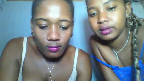 elia011 online show from January 25, 2025, 11:34 am