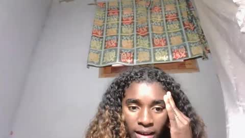 elia011 online show from November 5, 2025, 1:55 pm