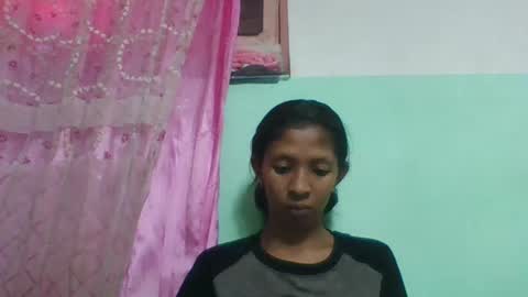 eliahsexy online show from April 17, 2026, 6:38 am