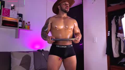 Snapshot of elian1641 chatting on February 17, 2026, 3:47 am elian online show from February 17, 2026, 3:47 am