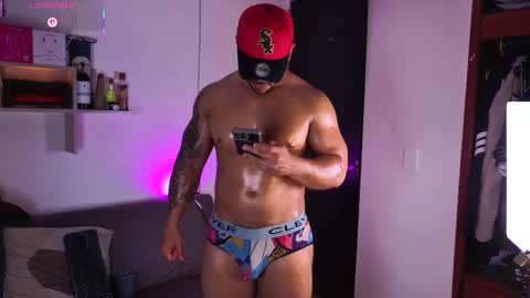 Snapshot of elian1641 chatting on February 20, 2026, 3:36 am elian online show from February 20, 2026, 3:36 am