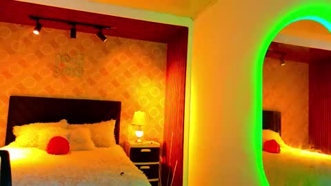 Elian online show from February 19, 2026, 12:39 am