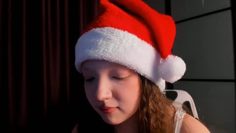 Ella online show from December 20, 2024, 6:40 am