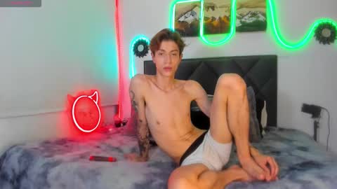 eliann_adam online show from September 16, 2025, 6:47 am