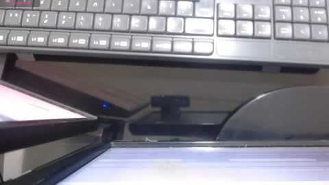 E L I A S online show from December 7, 2024, 11:29 am