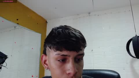 E L I A S online show from December 19, 2024, 6:34 am