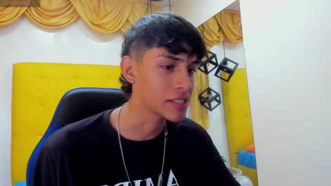 E L I A S online show from February 19, 2025, 3:28 am