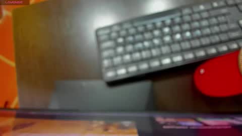 E L I A S online show from February 28, 2025, 3:48 am