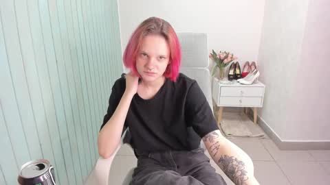 Snapshot of elieiza_xo chatting on September 16, 2025, 3:18 am elieiza_xo online show from September 16, 2025, 3:18 am