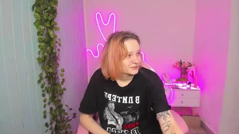 Snapshot of elieiza_xo chatting on October 21, 2025, 2:34 am elieiza_xo online show from October 21, 2025, 2:34 am