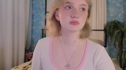 Ellie online show from March 13, 2026, 5:25 am