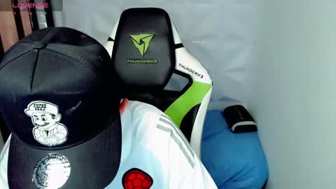 bby-santy online show from December 17, 2024, 1:16 pm