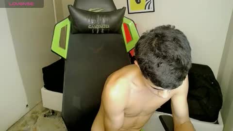 bby-santy online show from November 18, 2025, 8:35 pm