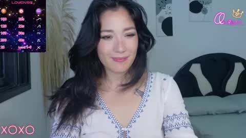 eliiih_ online show from January 12, 2026, 2:06 am