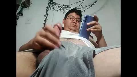 Snapshot of elimposstor chatting on December 11, 2024, 12:12 am elimposstor online show from December 11, 2024, 12:12 am